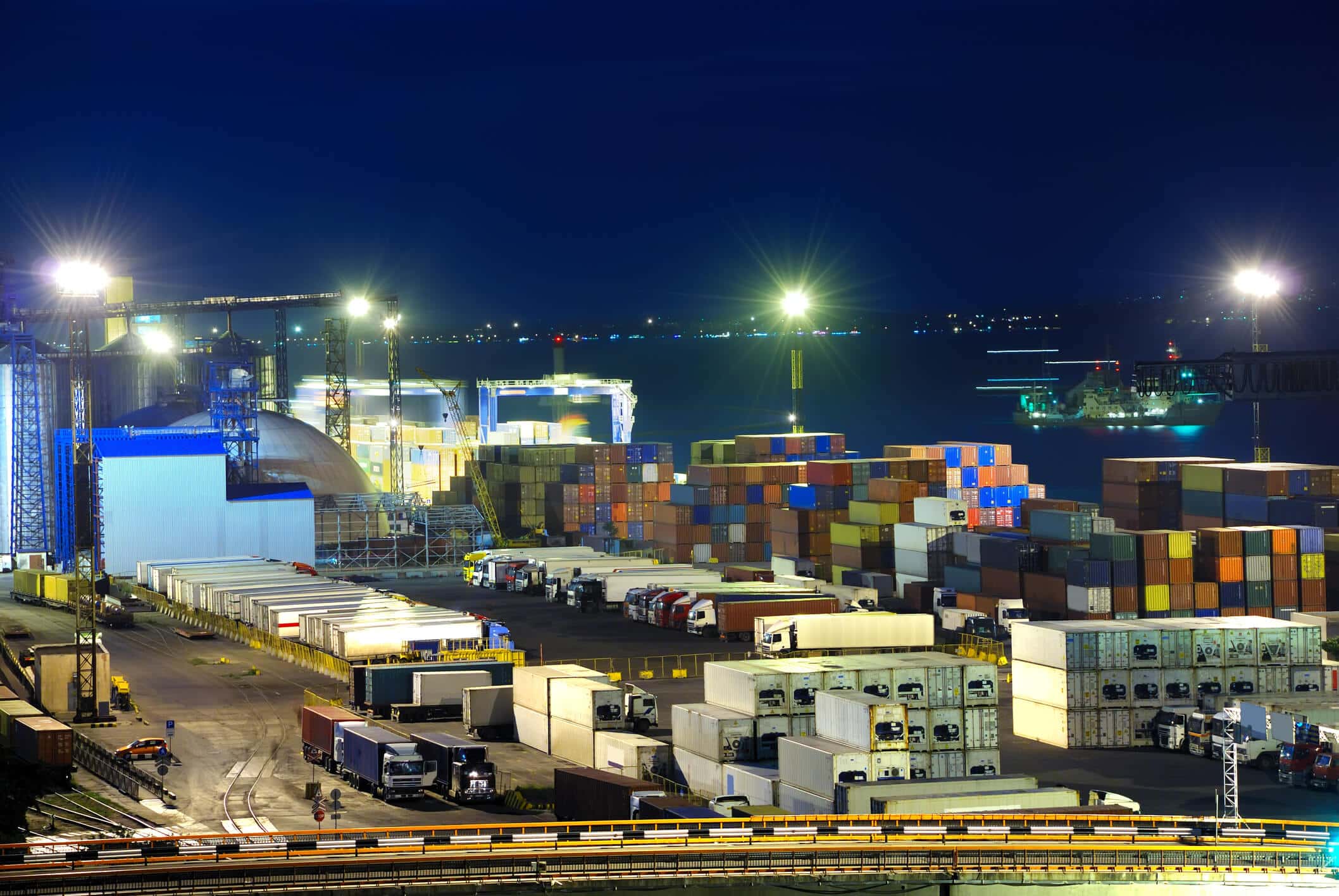 port with shipping containers