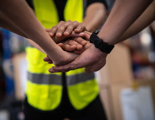 Supplier labor collaborates and supports each other on a team